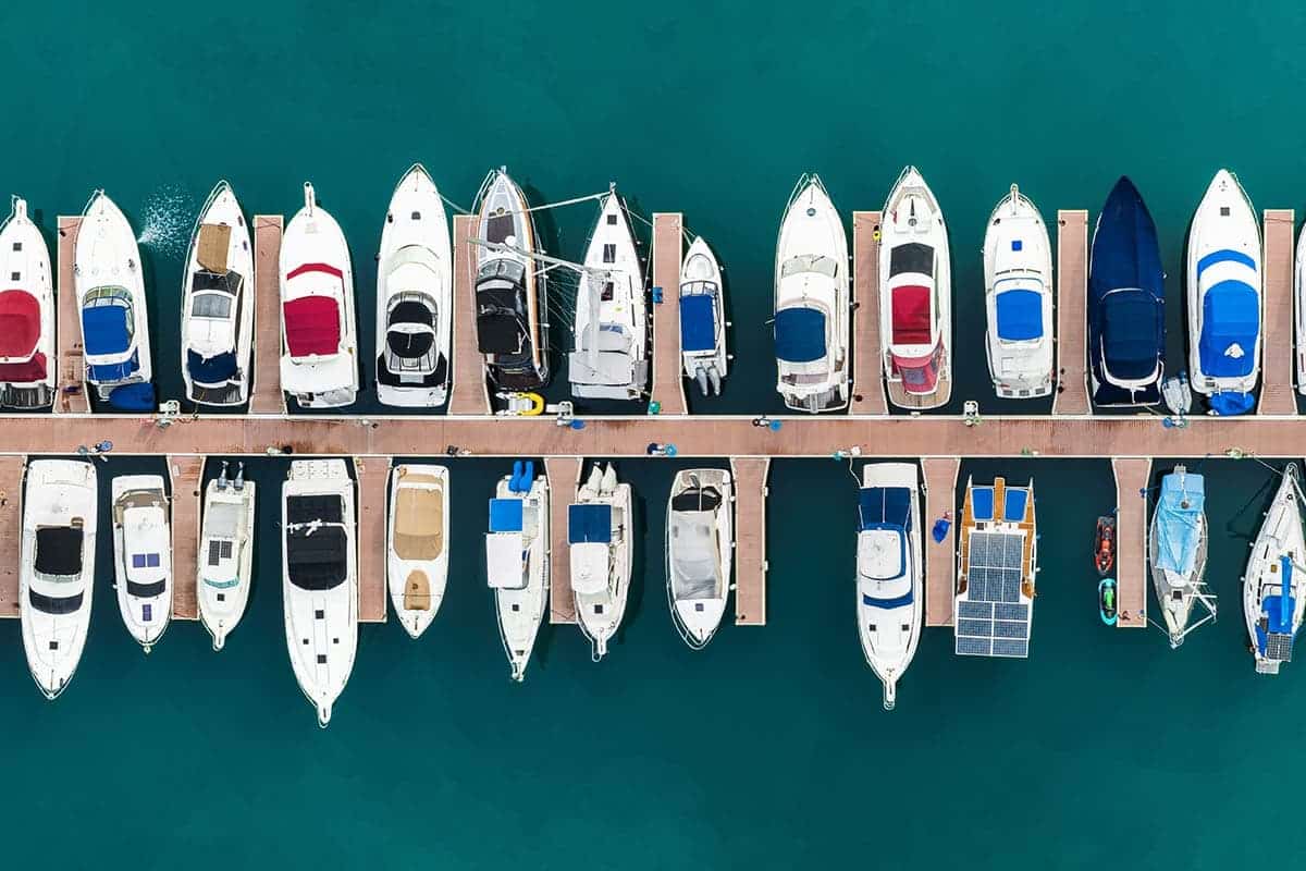 yacht-club-main